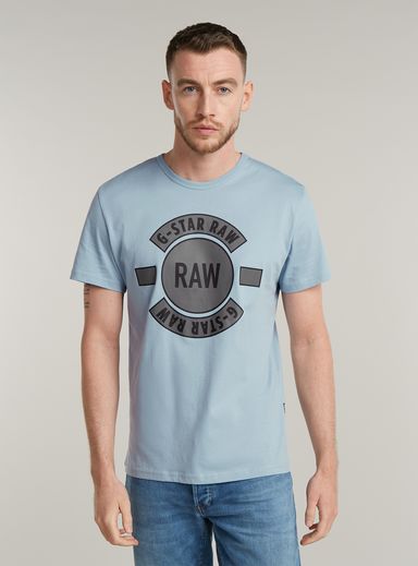 Camiseta Badge Artwork